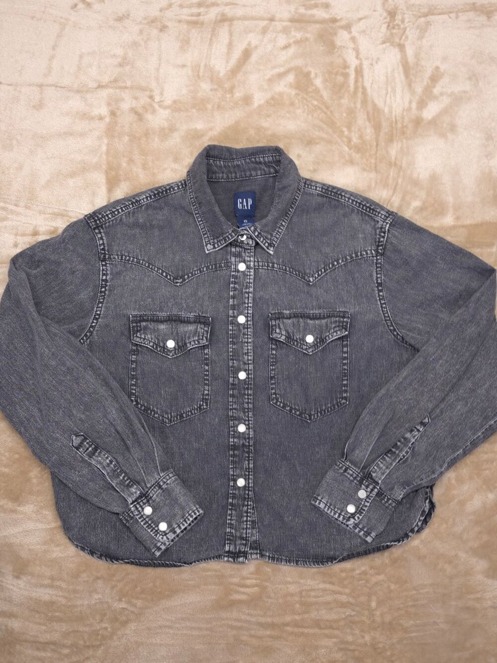 GAP Gray Denim Jacket XS Cropped Western Snap Button